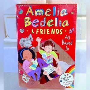 Amelia bedelia & COMPANION'S BOXED FOUR BOOKS SET